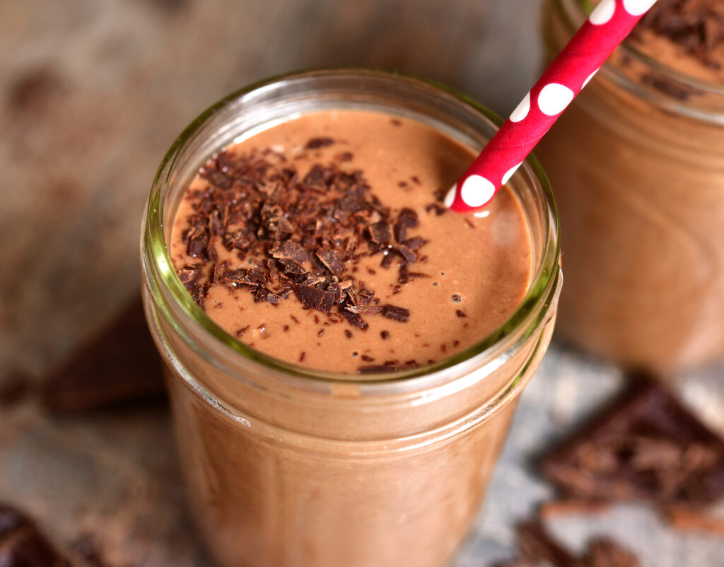 Coffee & Cacao Smoothie (Inspired by The Bee’s Funky Buzz)